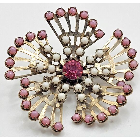 Estate Jewelry - Vintage Starburst Pronged Flower Pink Brooch Pin 2.25in